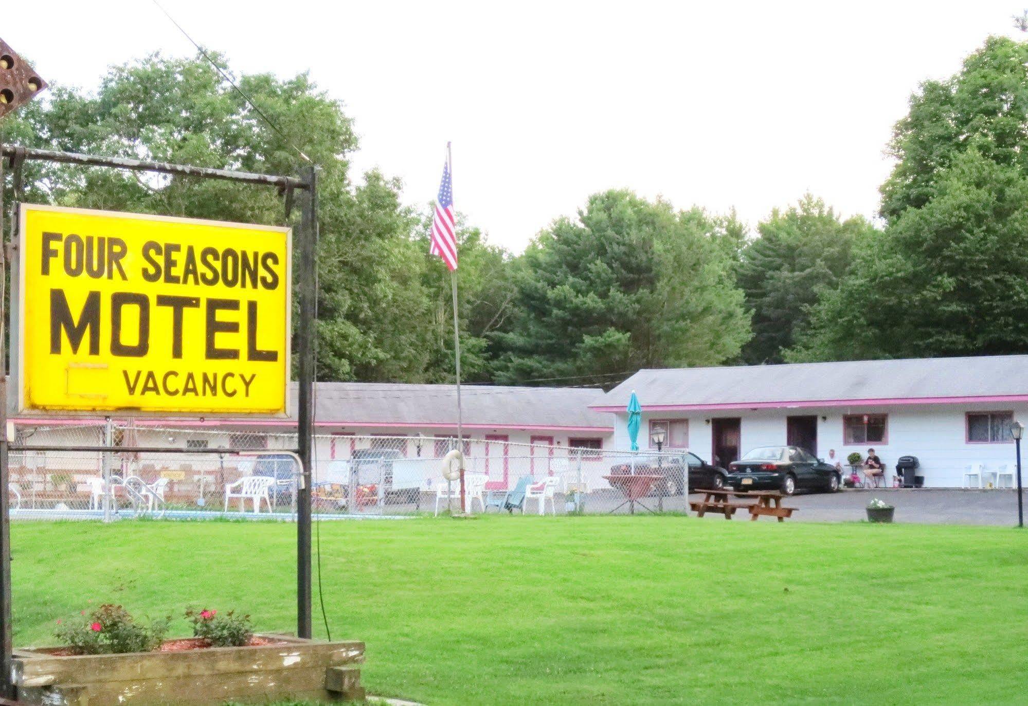 Four Seasons Motel Катскил Екстериор снимка