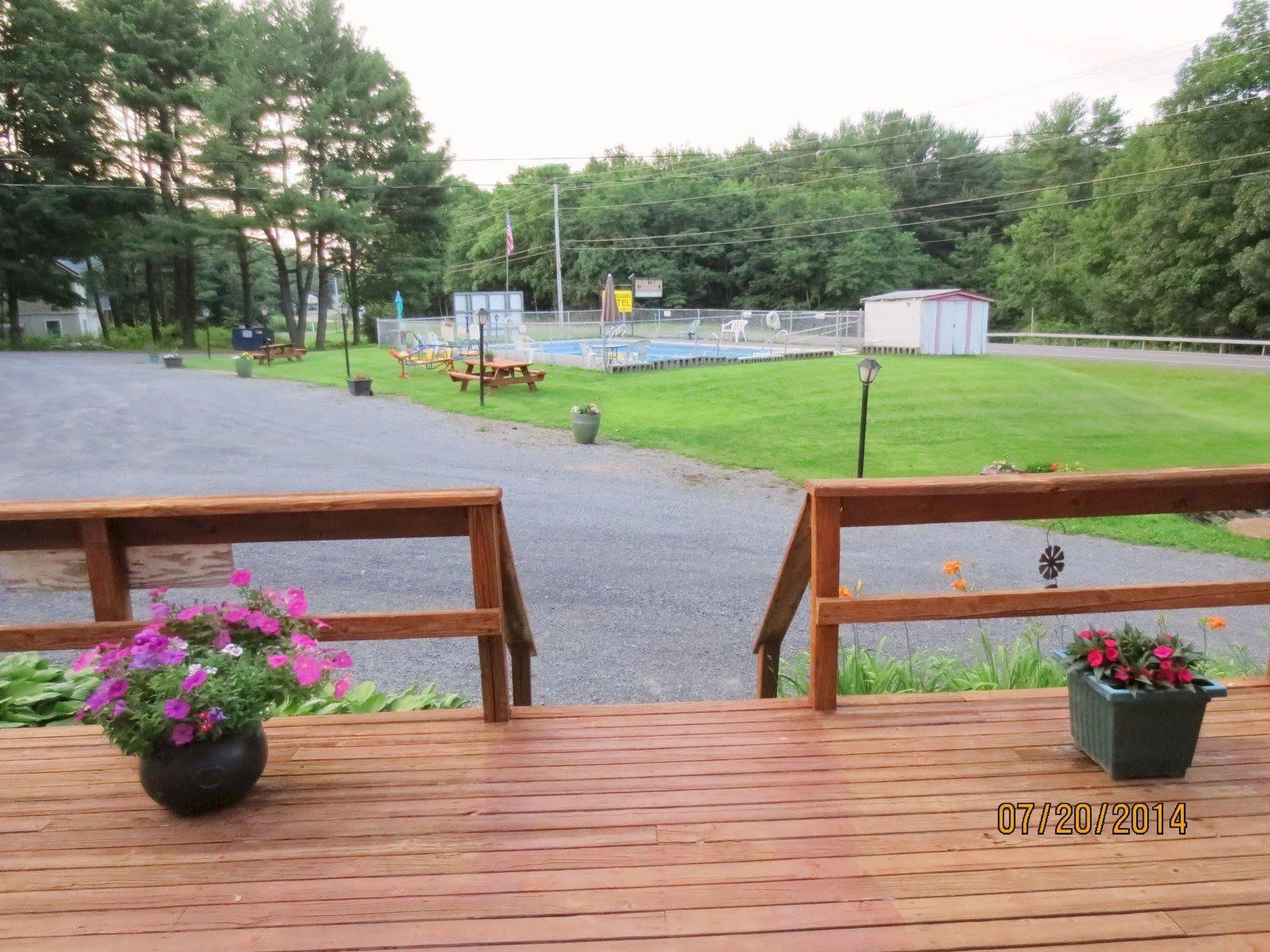Four Seasons Motel Катскил Екстериор снимка
